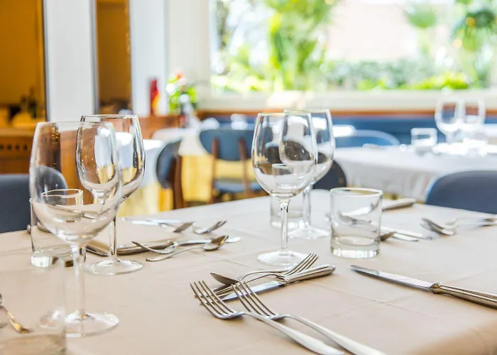 Отель Excelsior 3*