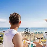 Hotel Excelsior