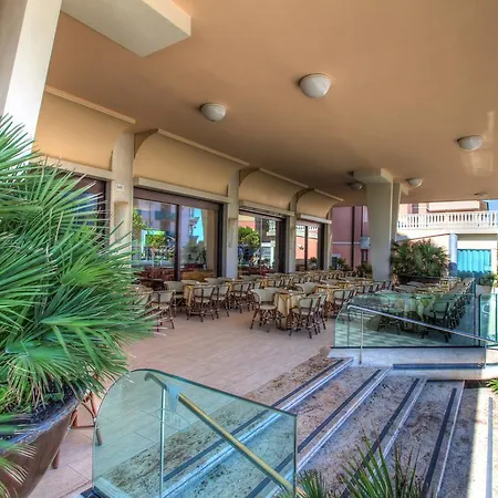 Excelsior Hotel