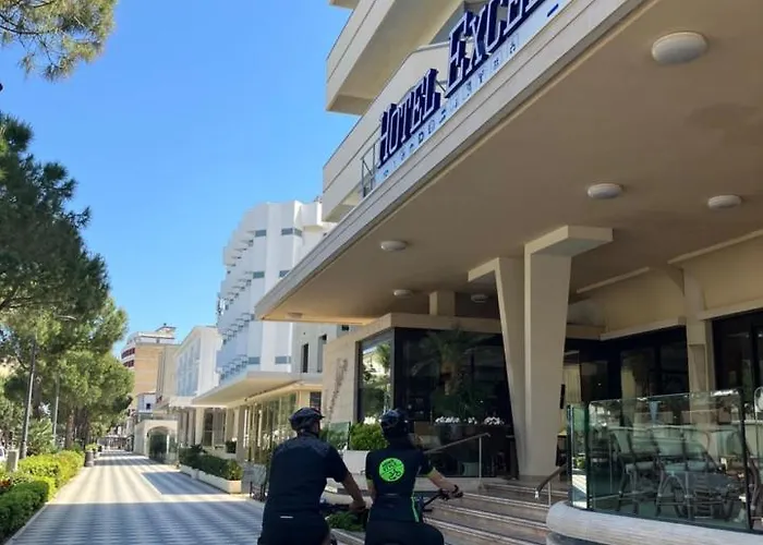 Excelsior 3* تْشيزيناتيكو